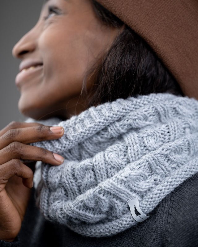 TreeNeckwarmer Cable Knit - Light Grey Mel - ÉCRANS - NIKIN