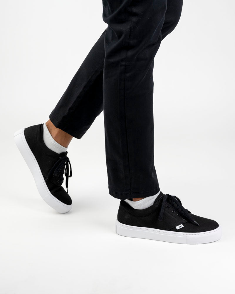 TreeShoe Women - Black - SNEAKER - NIKIN
