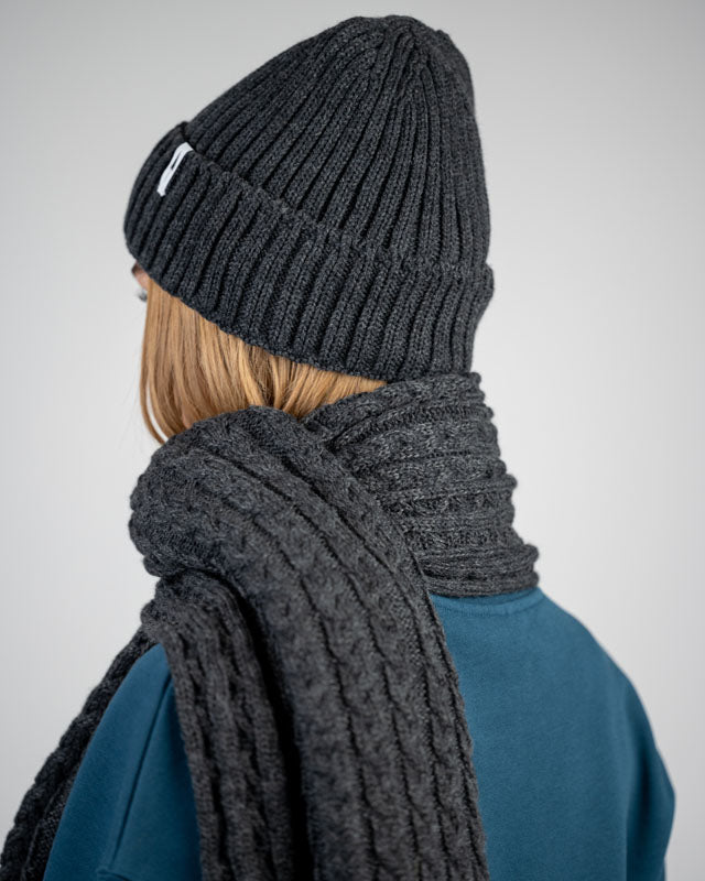 Treeanie Knitted - Black Mel - BEANIE - NIKIN