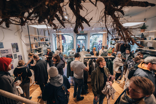 Opening of the NIKIN TreeHouse Aarau with many visitors in the store.