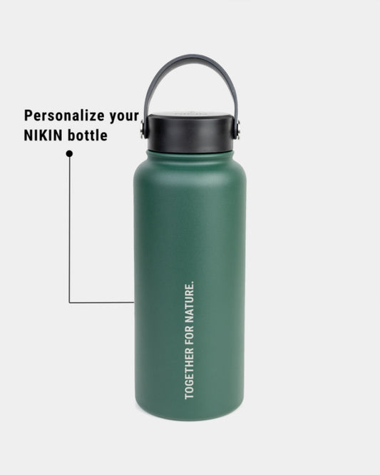 TreeBottle Carry 1L Personnalisé (small text) Juniper