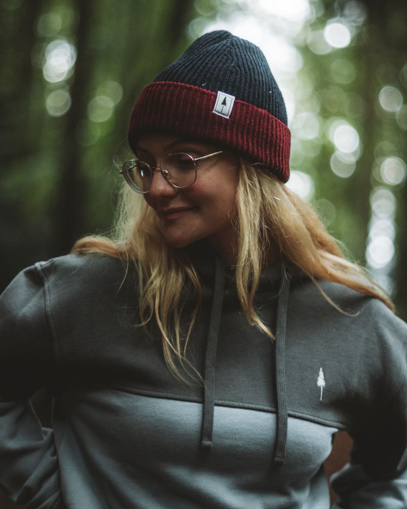 Treeanie Ribbed Colorblock Navy-Bordeaux - BEANIE - NIKIN