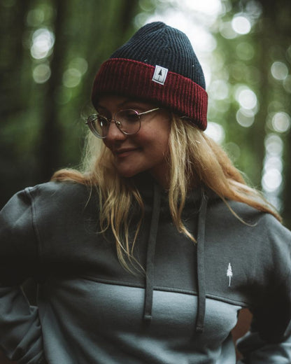 Treeanie Ribbed Colorblock Navy-Bordeaux - BEANIE - NIKIN